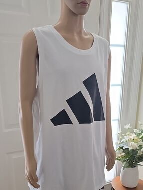 ADIDAS BRAND SIGNATURE MEN'S BIG AND TALL WHITE TANK TOP SIZE 4XL
